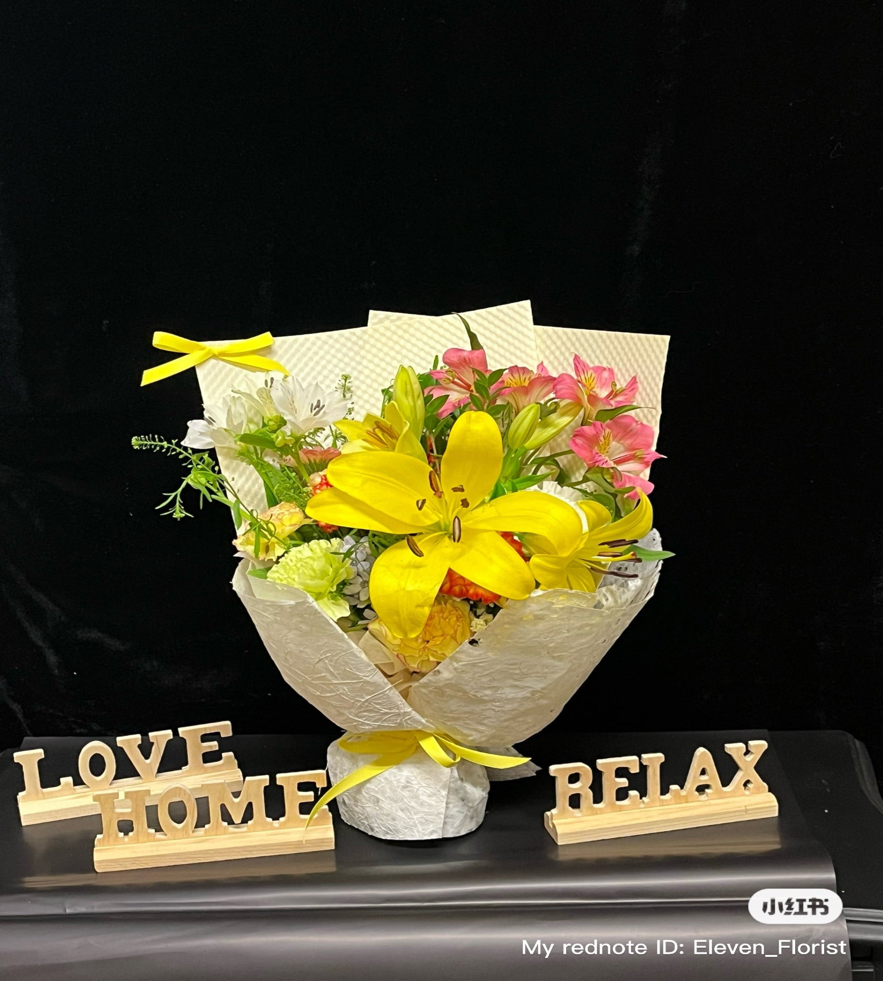 Lovely Yellow And Pink Lily Bouquet